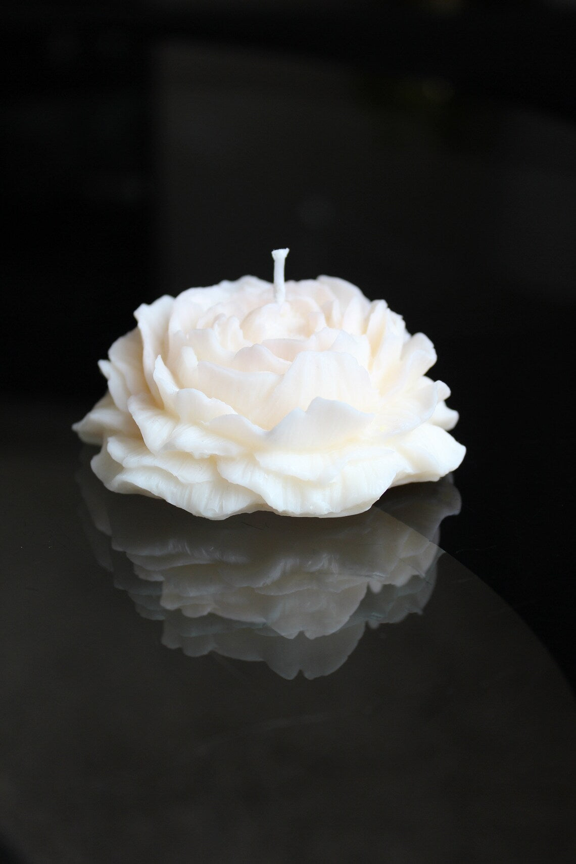 Peony soy candle