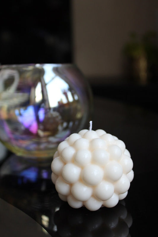 Soy wax candle- Bubbles Ball