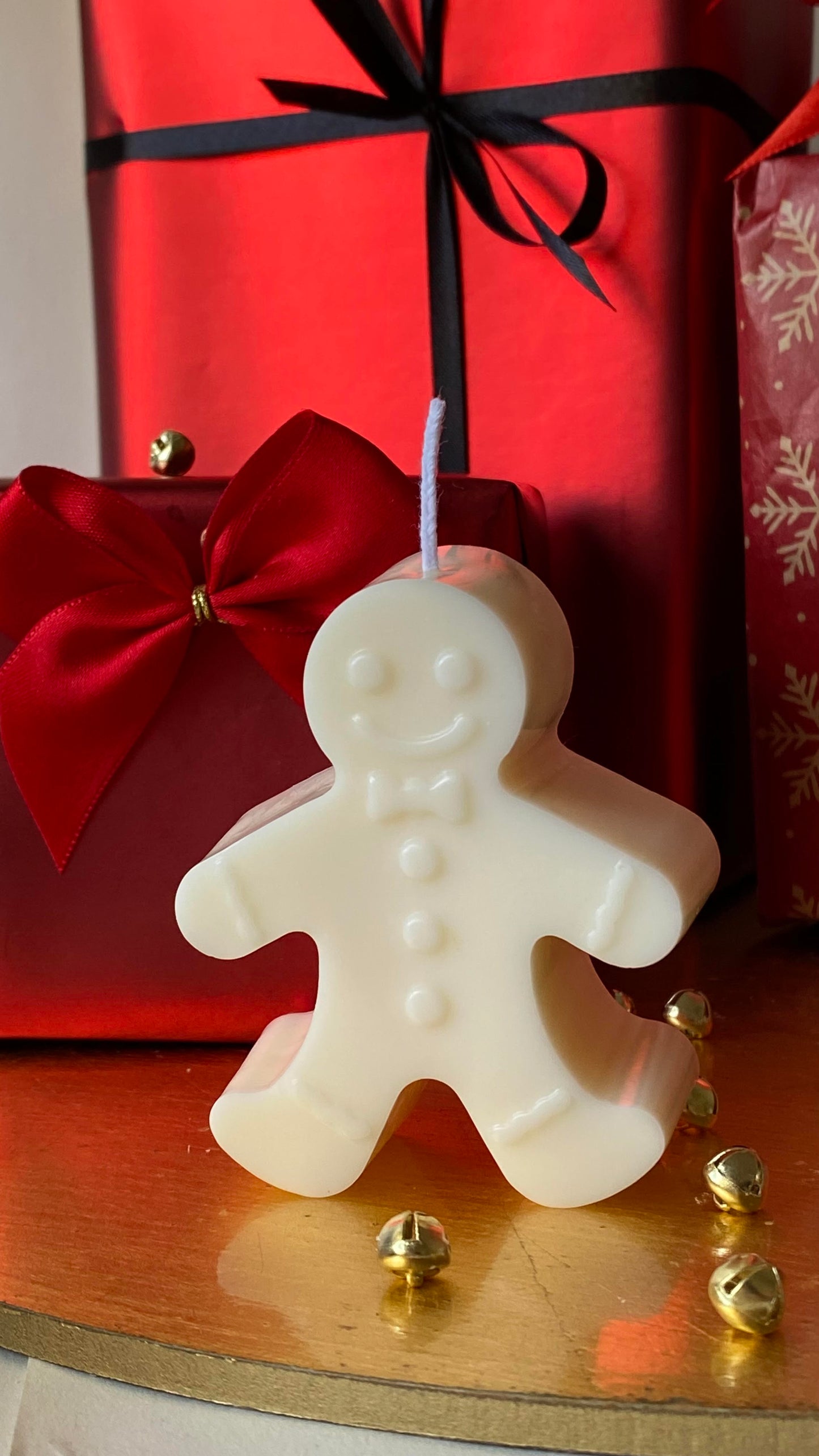 Small Gingerbread Man Candle