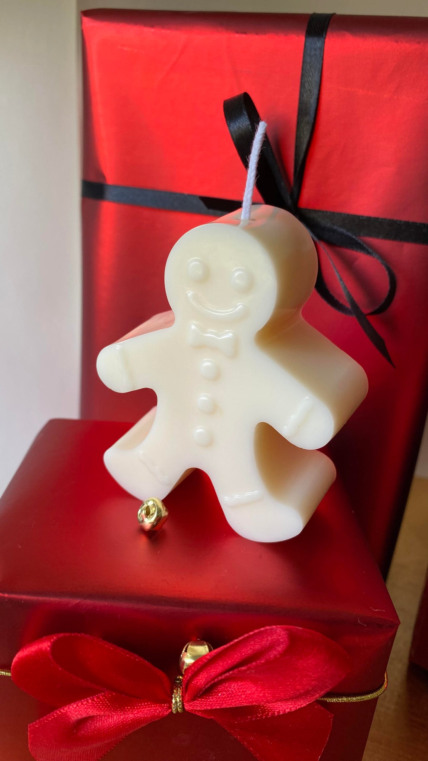 Small Gingerbread Man Candle