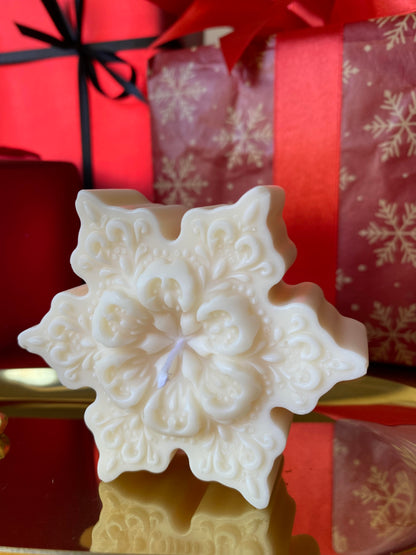 Snowflake candle